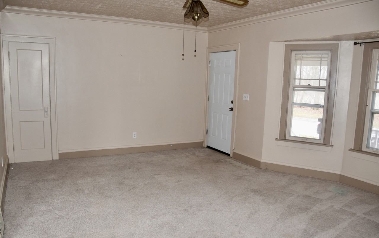 10720 Edgepark Dr #10720UP - Photo 7 of 25