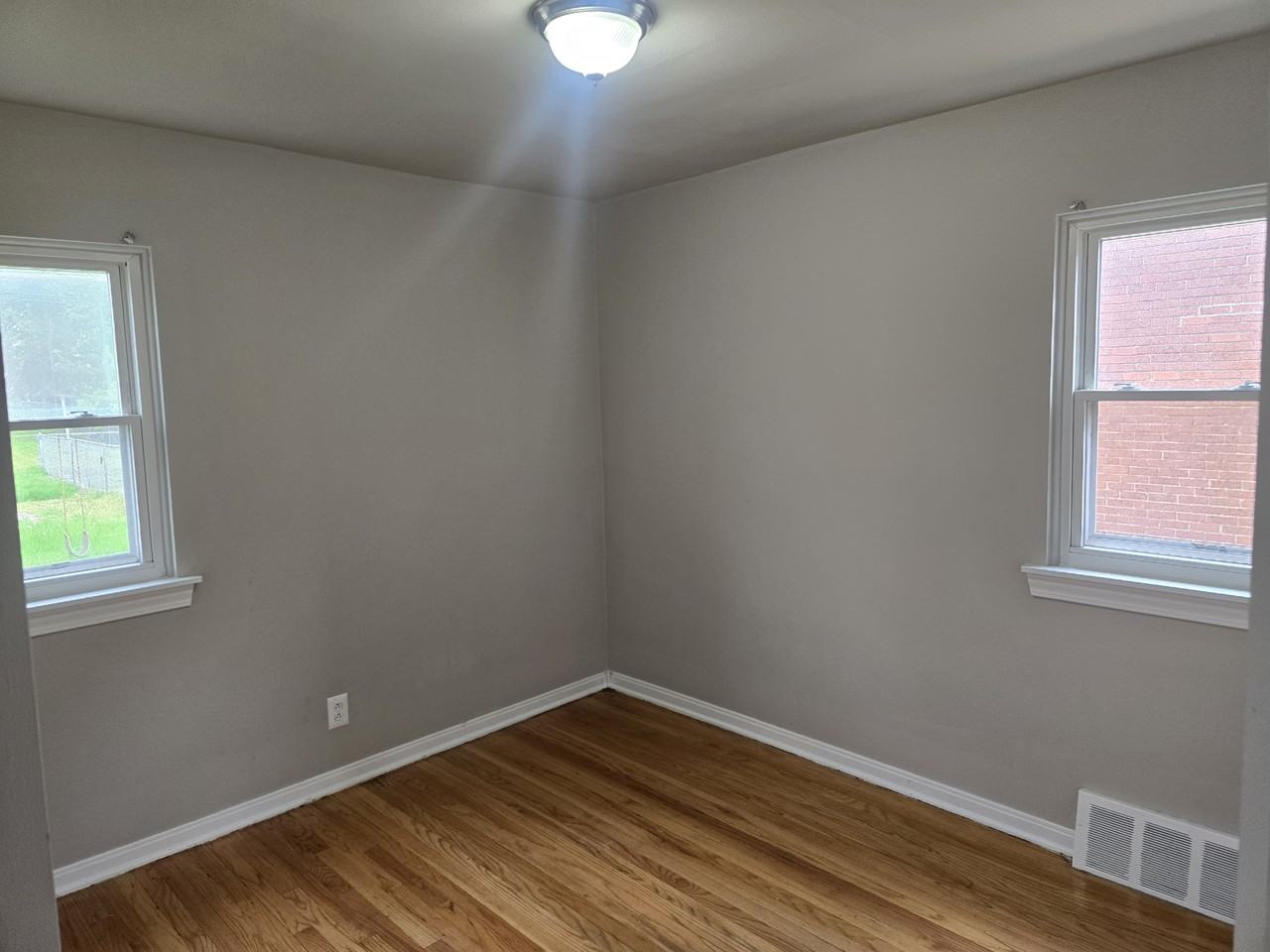 854 Harrison Blvd #1 - Photo 5 of 9