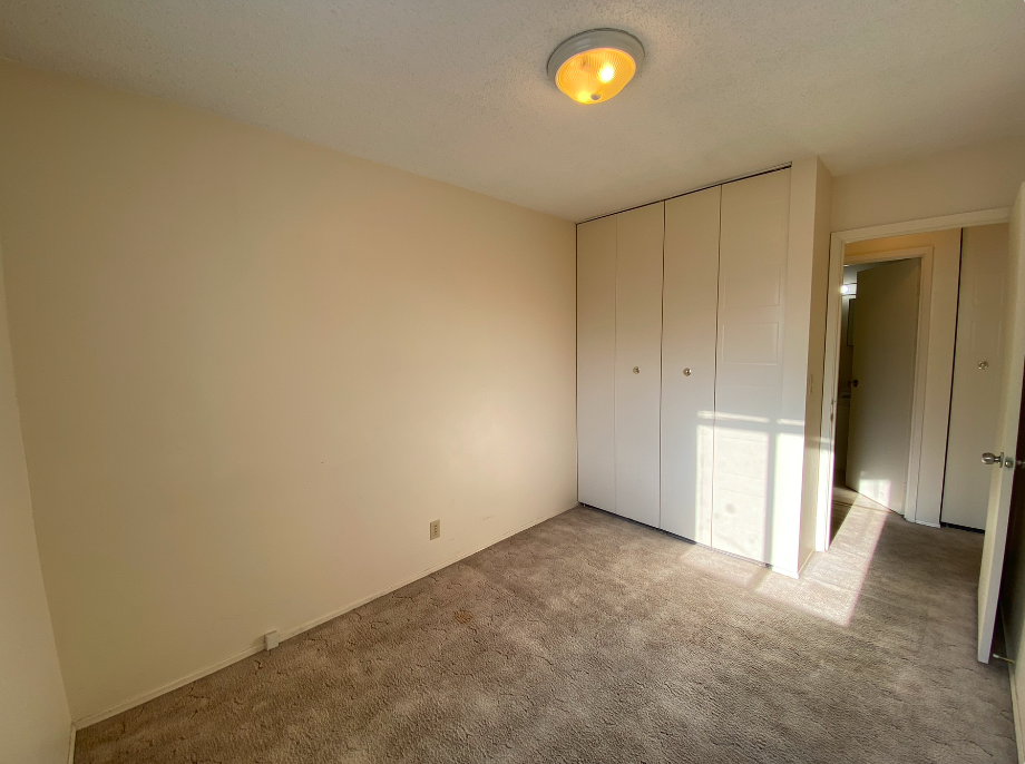 3944 Castle Rd #1 - Photo 7 of 24