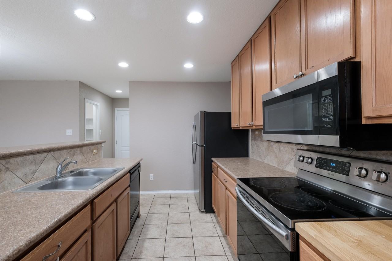 6634 Poseidon Way #1 - Photo 5 of 10