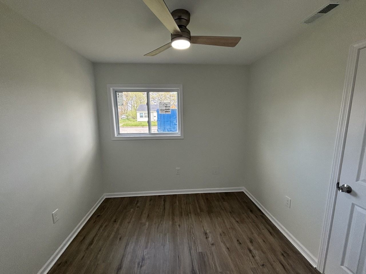 2257 Central Dr #1 - Photo 6 of 12