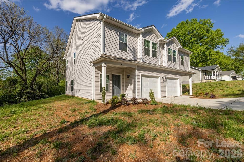 1419 Amhurst St #1419 - Photo 4 of 43