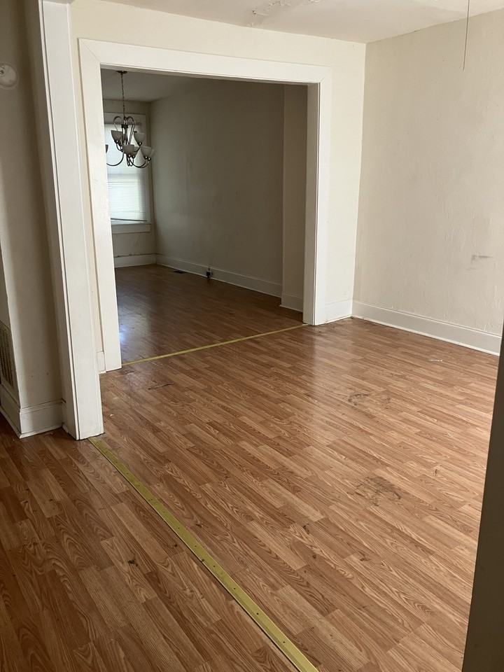 730 Linnard St #1 - Photo 4 of 13