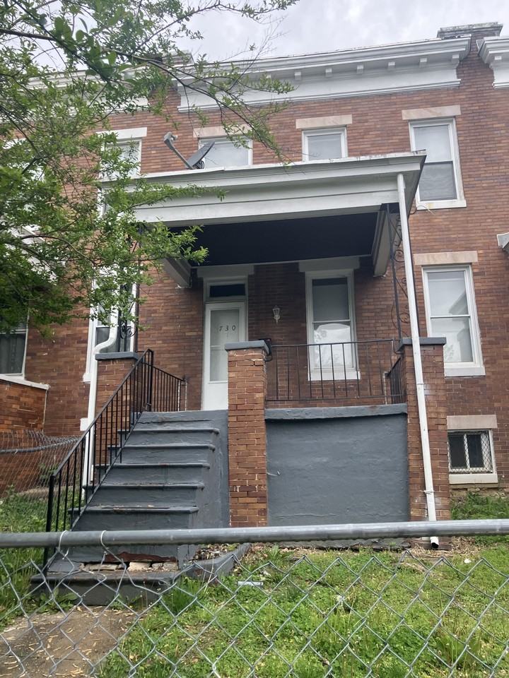 730 Linnard St #1 - Photo 7 of 13