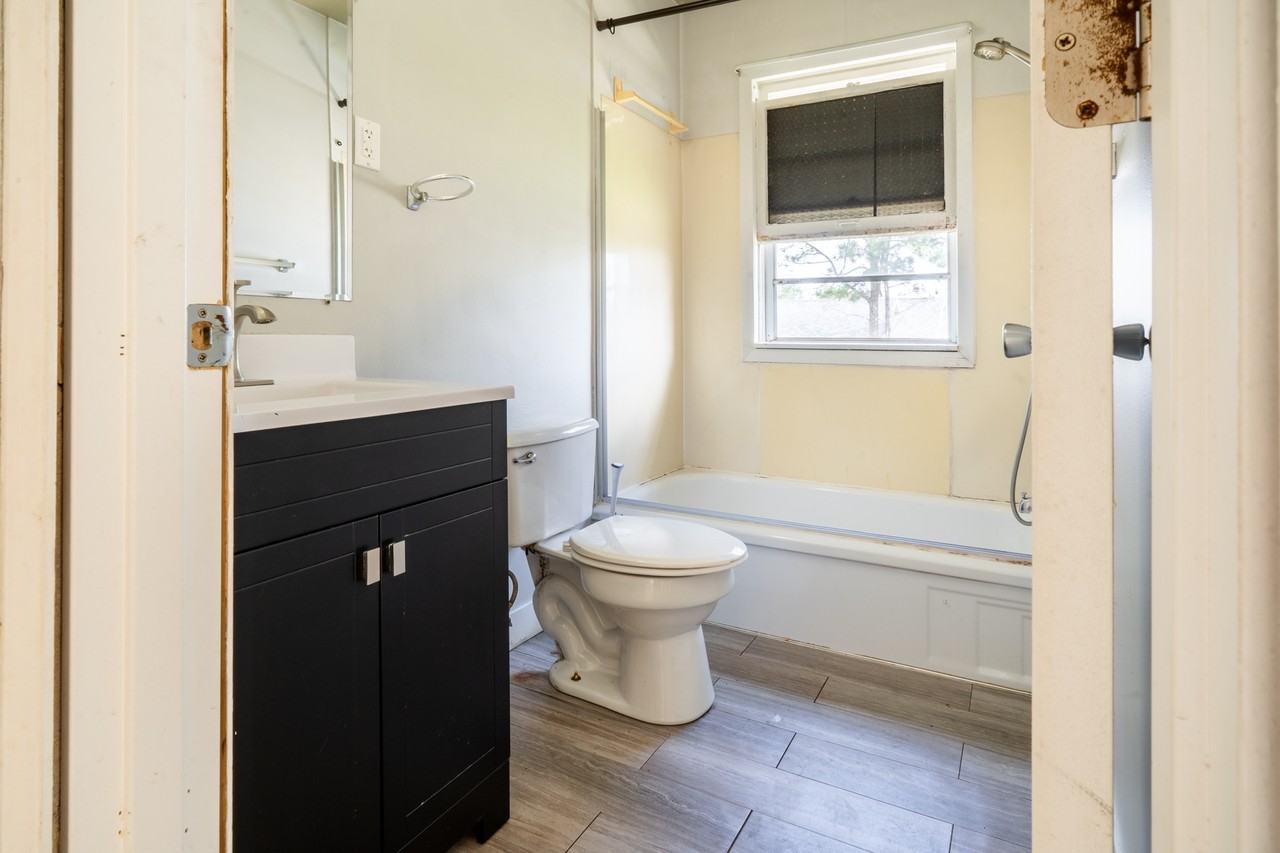 2918 E Pearl St #2918 - Photo 4 of 13