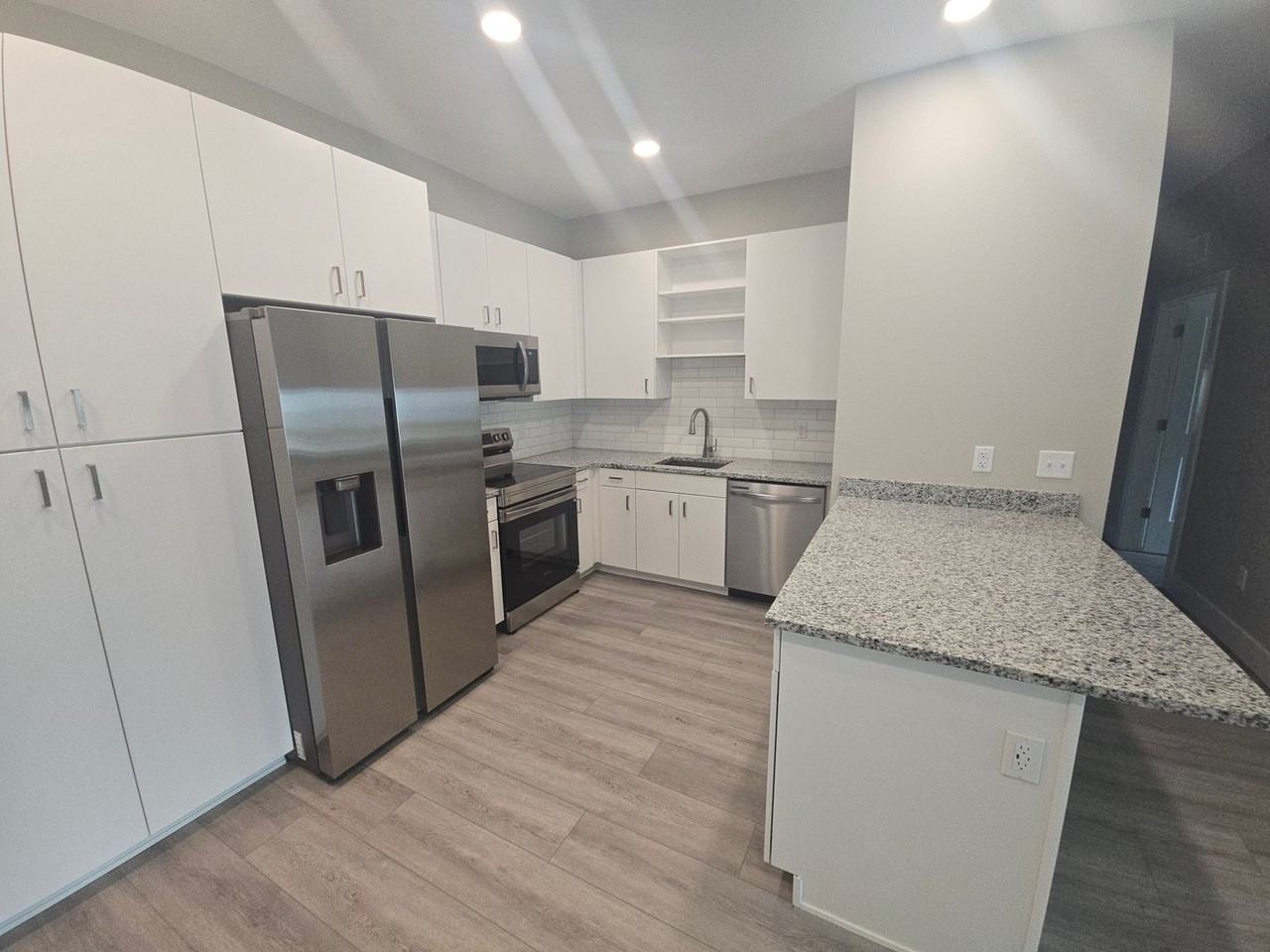 The 701 Luxury Apartments - Photo 3 of 12