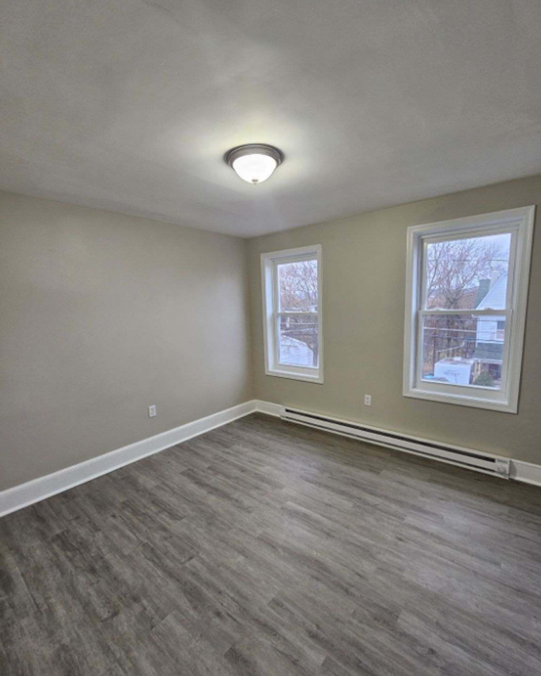 273 New Hancock Street - Photo 2 of 12