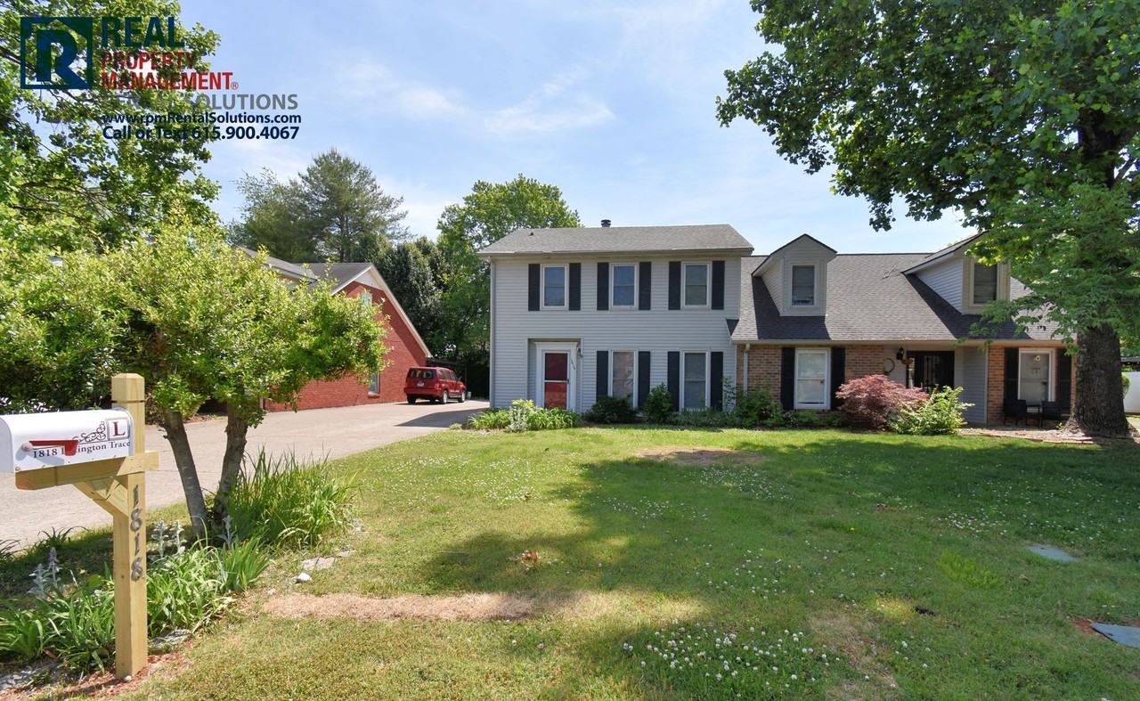 1818 Lexington Trce - Photo 2 of 26