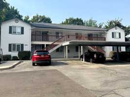 featured image of 1668 S Barlow Ln