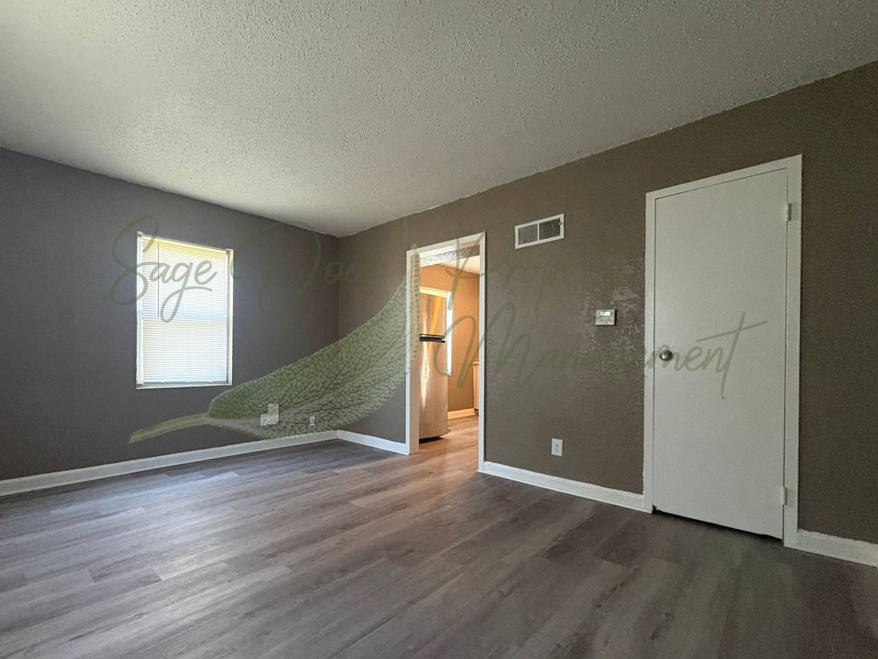 2225 Askew Ave - Photo 3 of 15