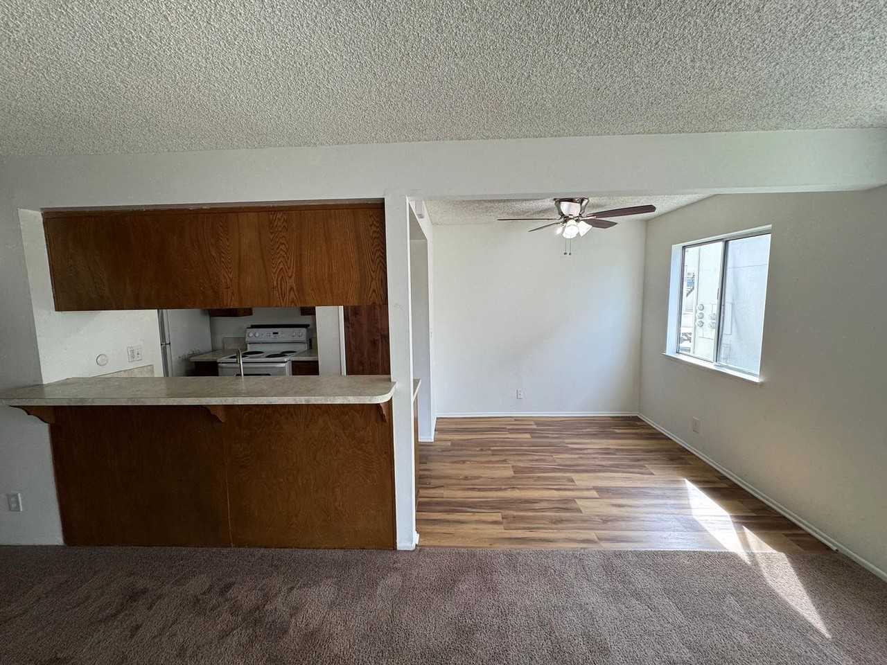 1212 Chalmette Ave - Photo 6 of 23