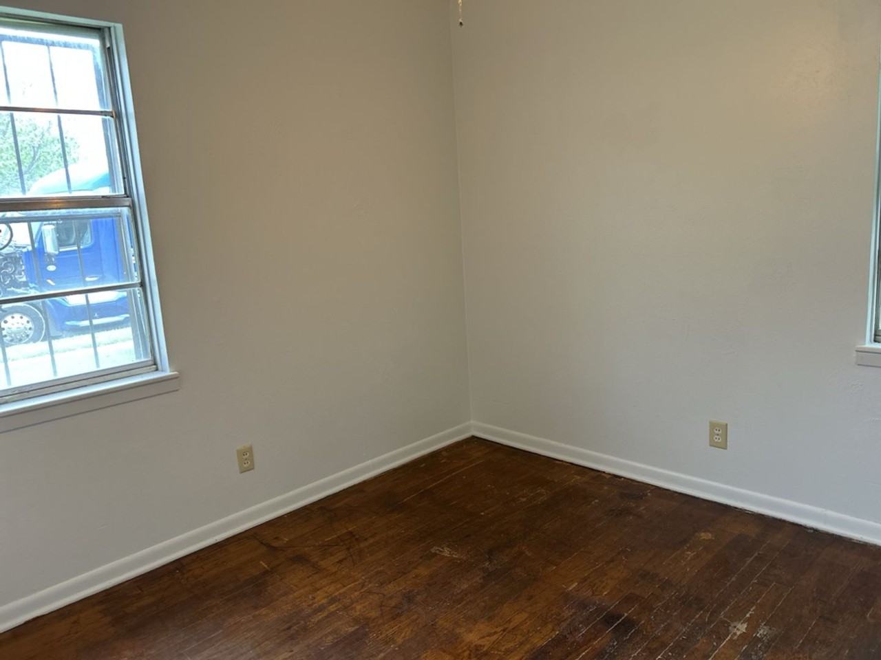 3312 Lake Travis Ave - Photo 6 of 12