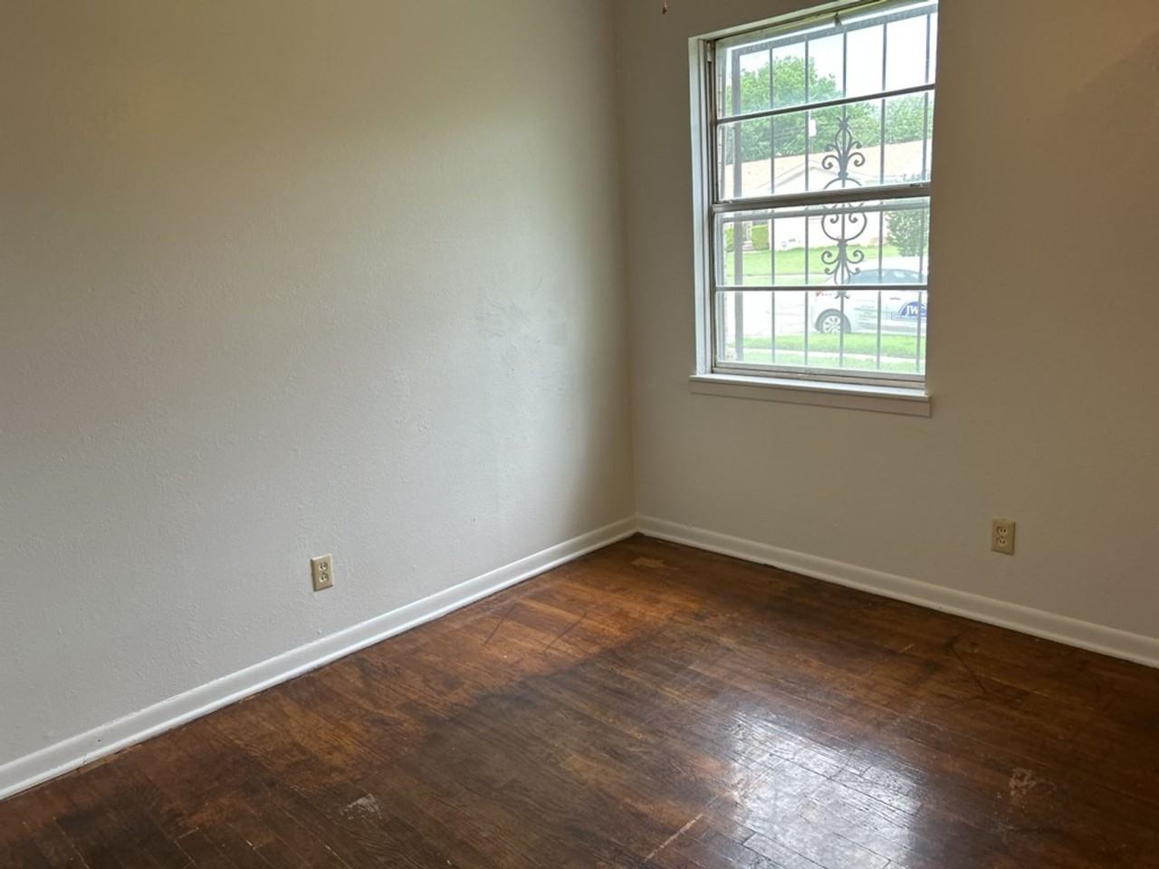 3312 Lake Travis Ave - Photo 7 of 12