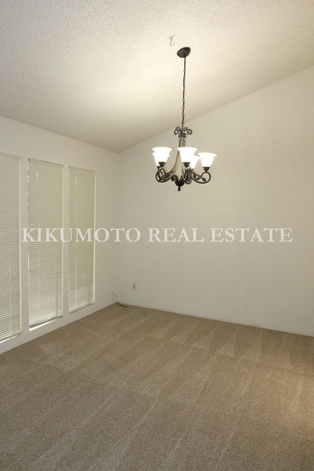 119 Parkshore Cir - Photo 5 of 23