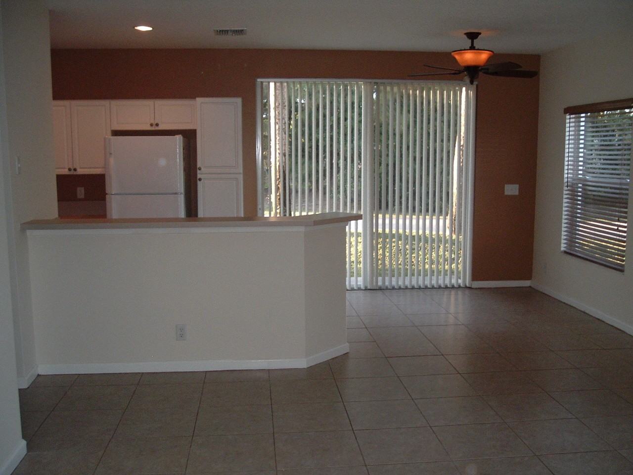 12572 Shoreline Dr - Photo 6 of 7