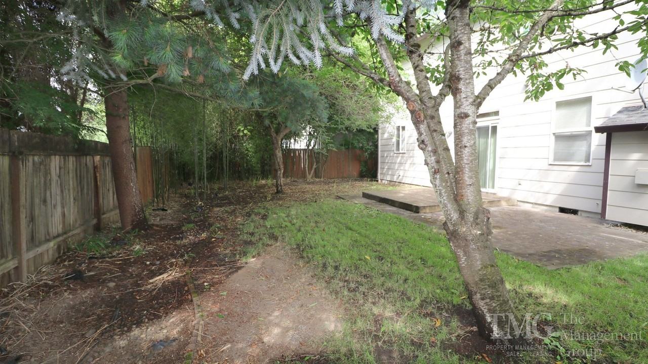 16805 Ne 9th St - Photo 6 of 50