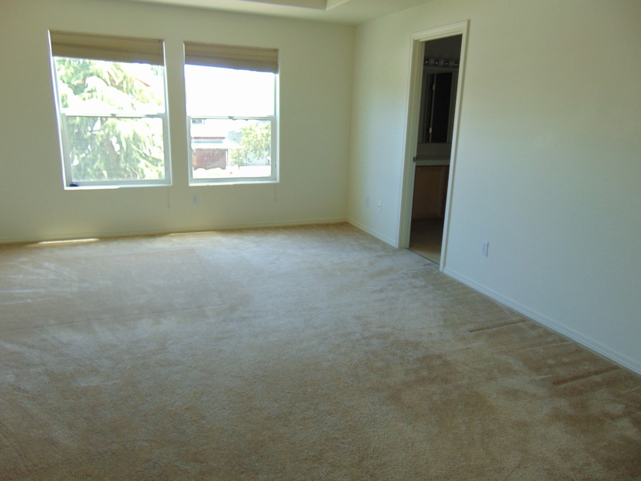 3574 Se Royalstar Ave - Photo 7 of 16