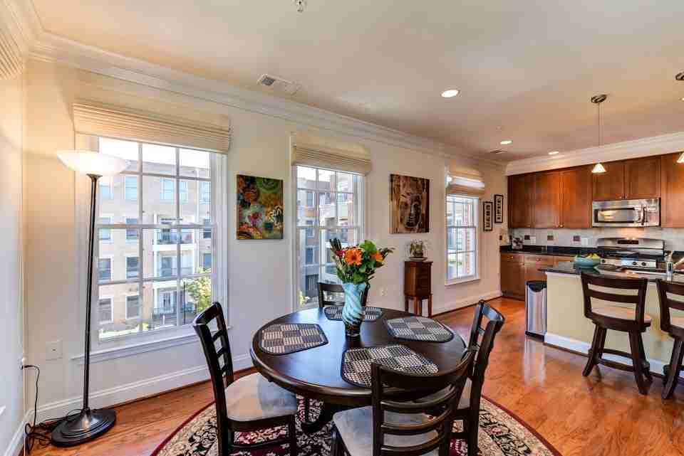 1115 Cameron St #316 - Photo 7 of 31