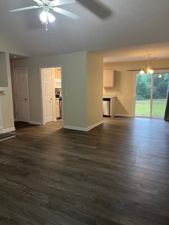4508 Alder Ridge Rd - Photo 2 of 11
