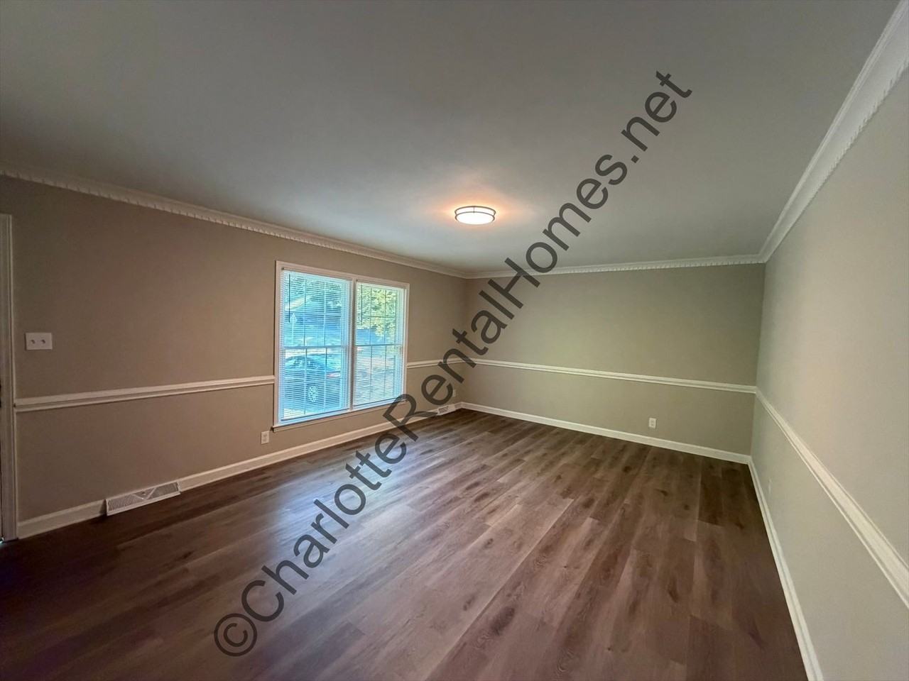 3230 Denson Pl - Photo 3 of 12