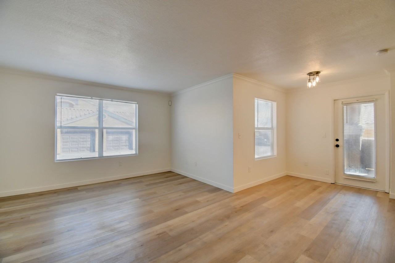 8101 W Flamingo Rd #1065 - Photo 5 of 18