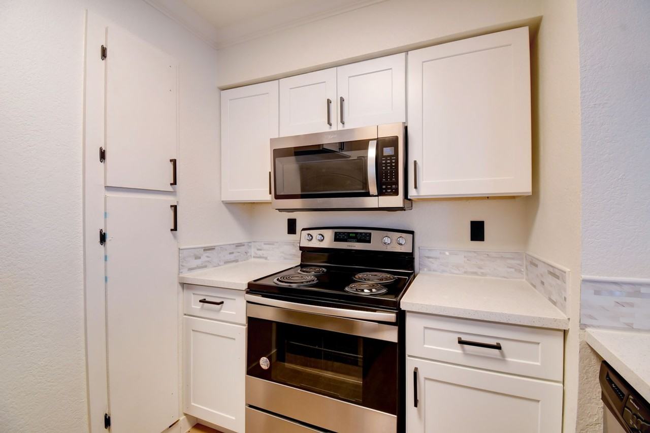 8101 W Flamingo Rd #1065 - Photo 7 of 18