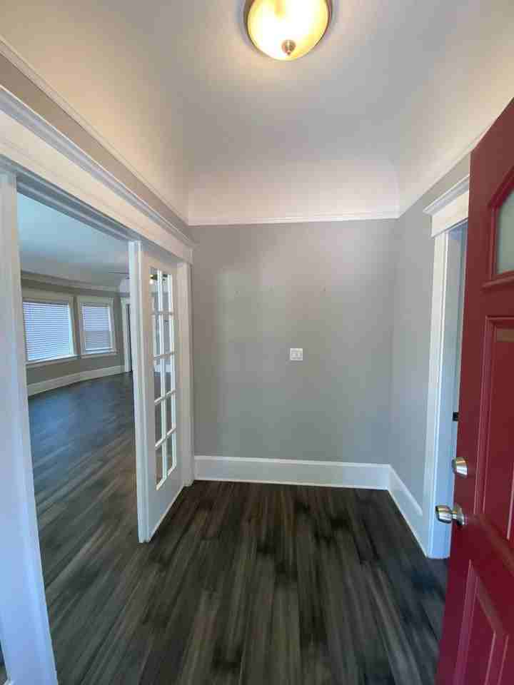 840 Aileen St - Photo 6 of 26