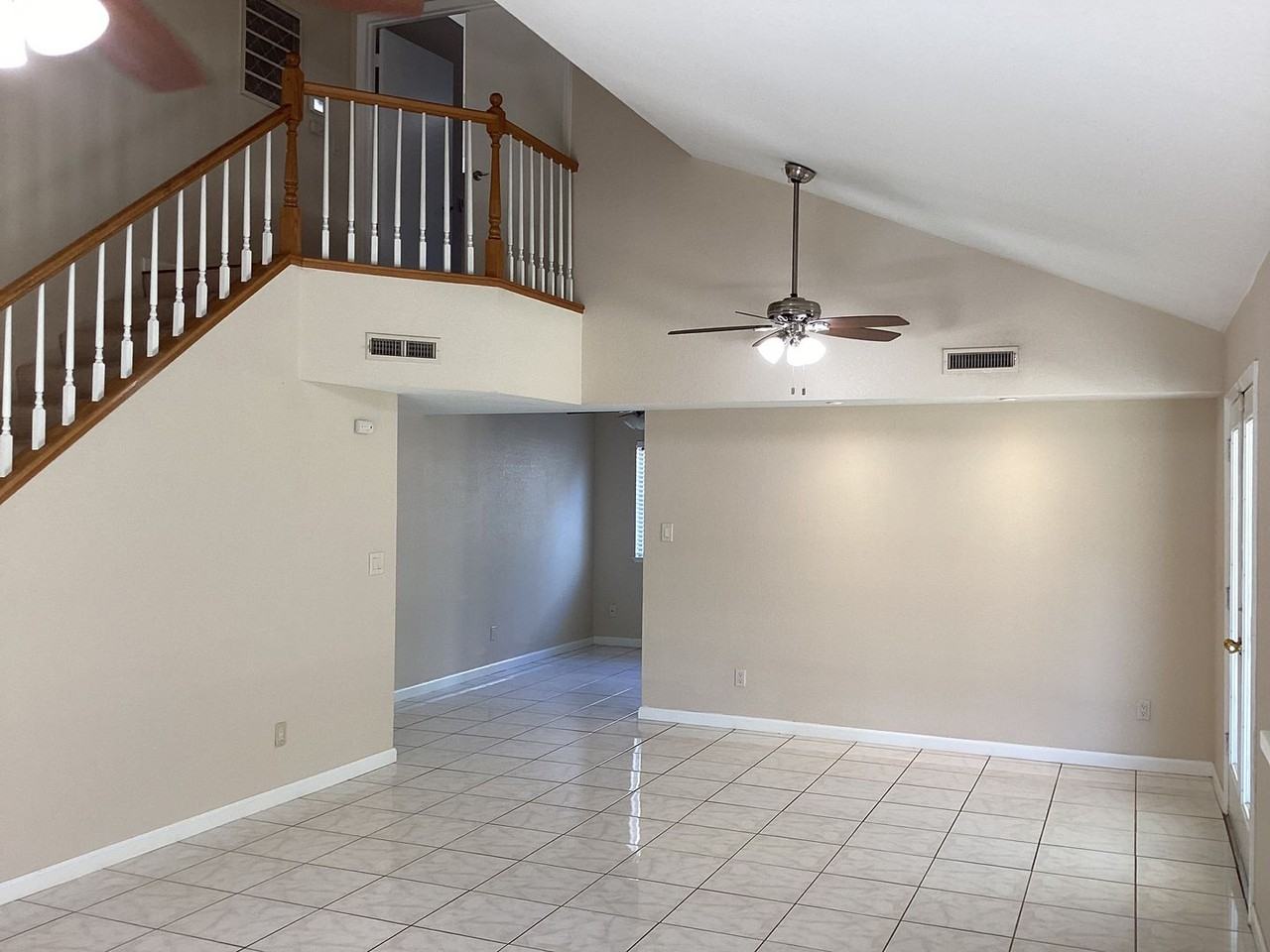 4114 W Regency Ave - Photo 4 of 21