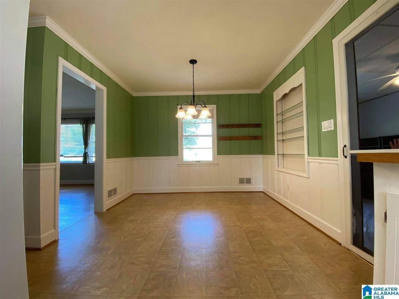 510 9th Ave Ne ##Ne - Photo 3 of 20