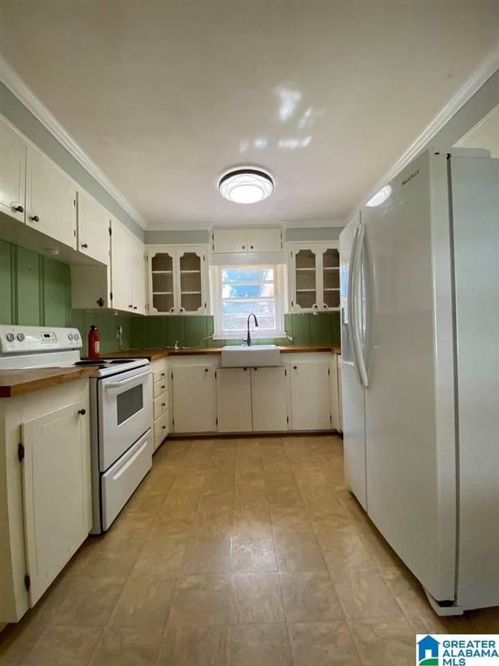 510 9th Ave Ne ##Ne - Photo 4 of 20