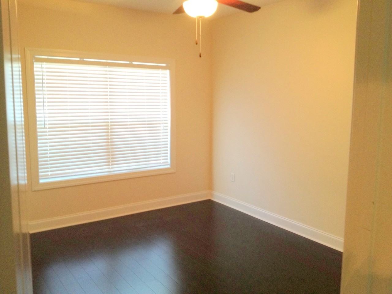 109 Ledbury Cv - Photo 3 of 19