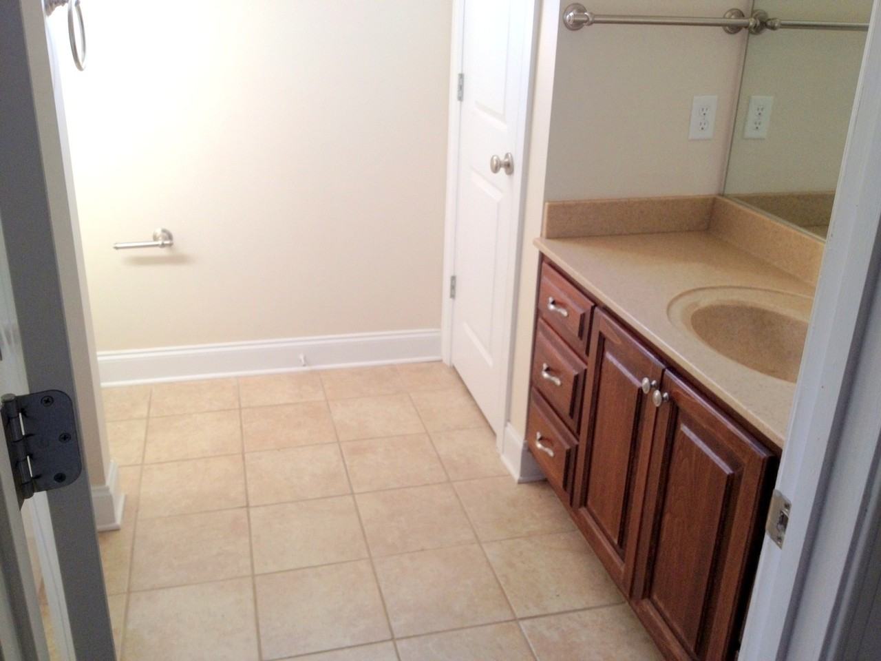 109 Ledbury Cv - Photo 4 of 19