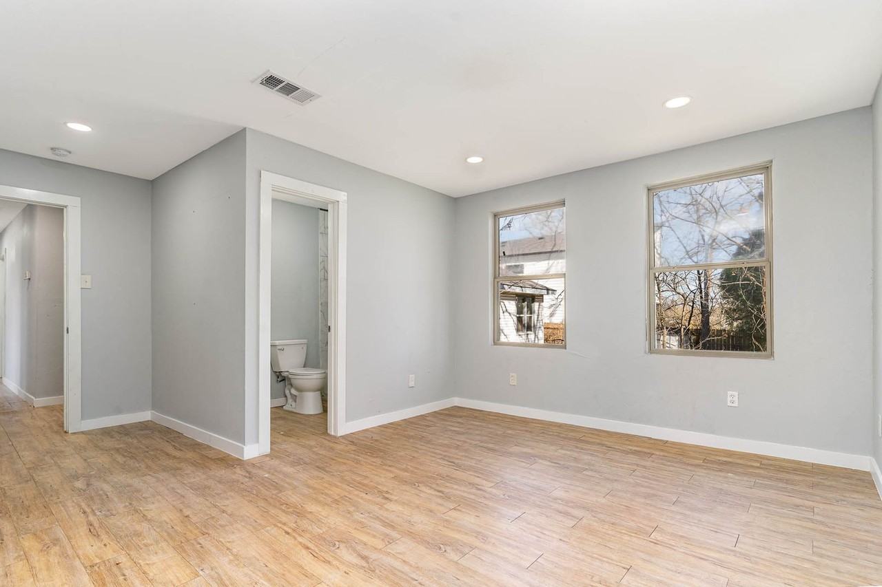 1406 Galloway Ave - Photo 7 of 10