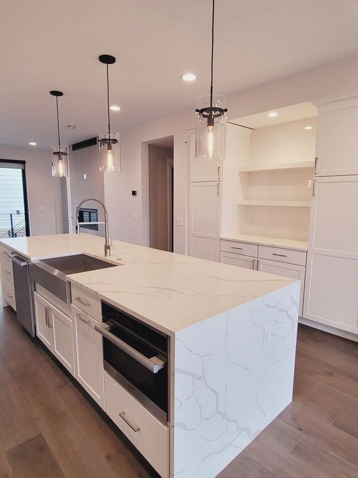 475 N Willson Ave - Photo 4 of 34