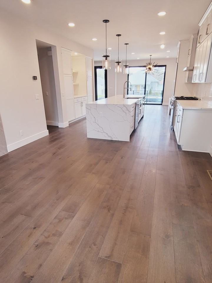 475 N Willson Ave - Photo 6 of 34