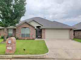 featured image of 441 Maggie Cir