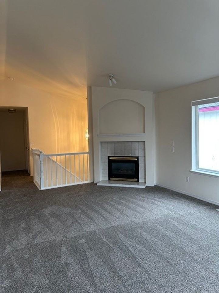 6521 Baby Bear Dr - Photo 5 of 28