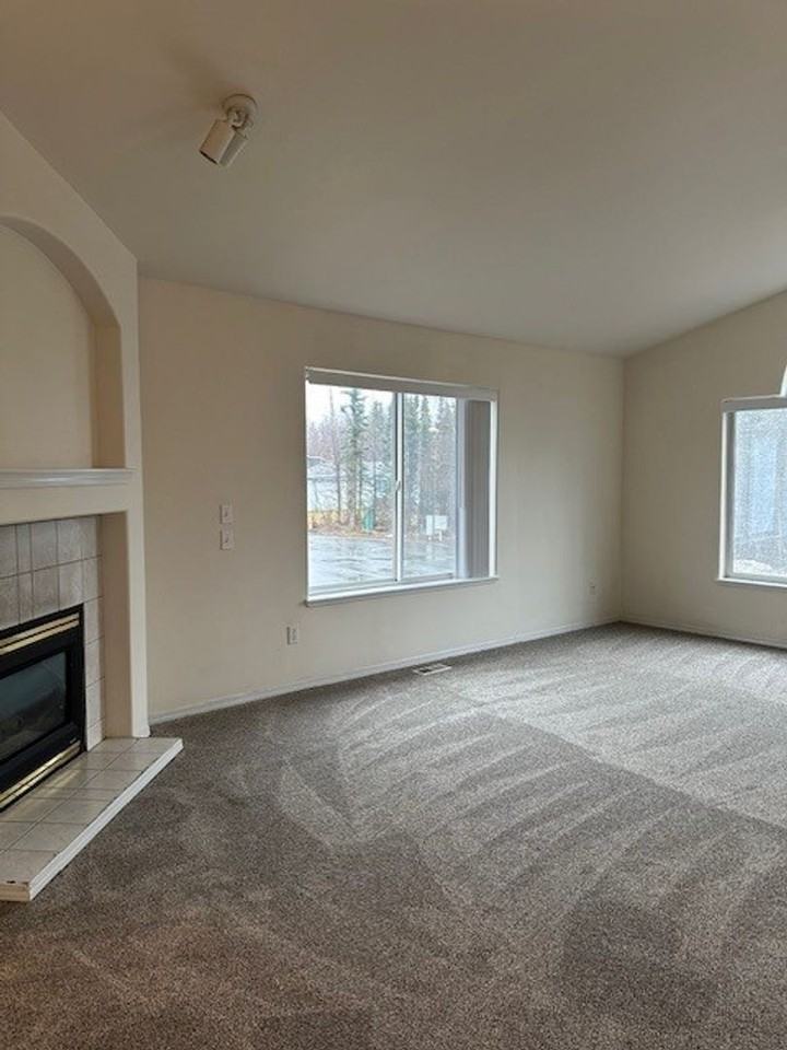 6521 Baby Bear Dr - Photo 6 of 28