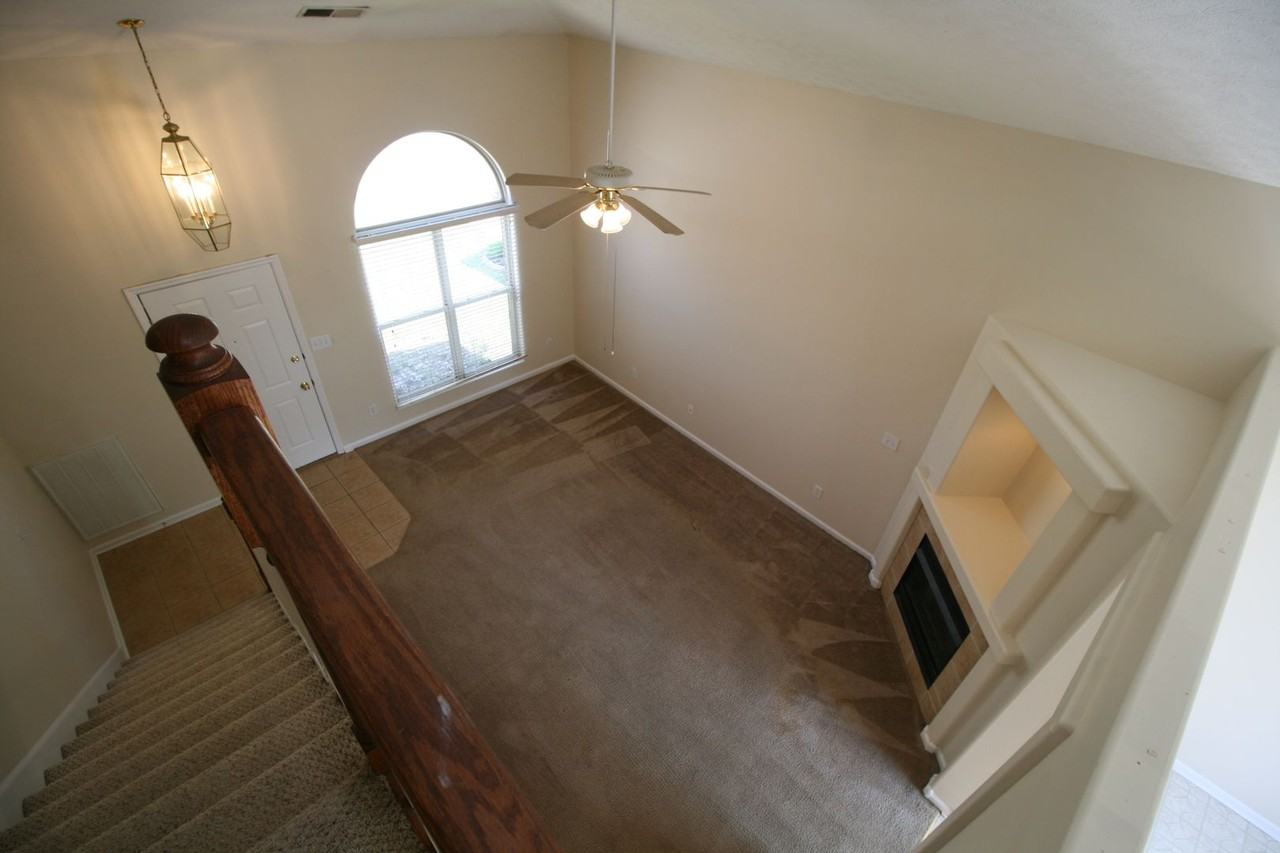 728 Rambling Creek Dr - Photo 6 of 21