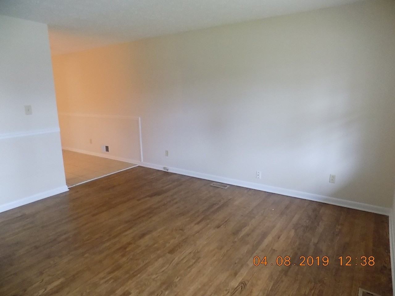 624 Hi Crest Dr - Photo 2 of 22