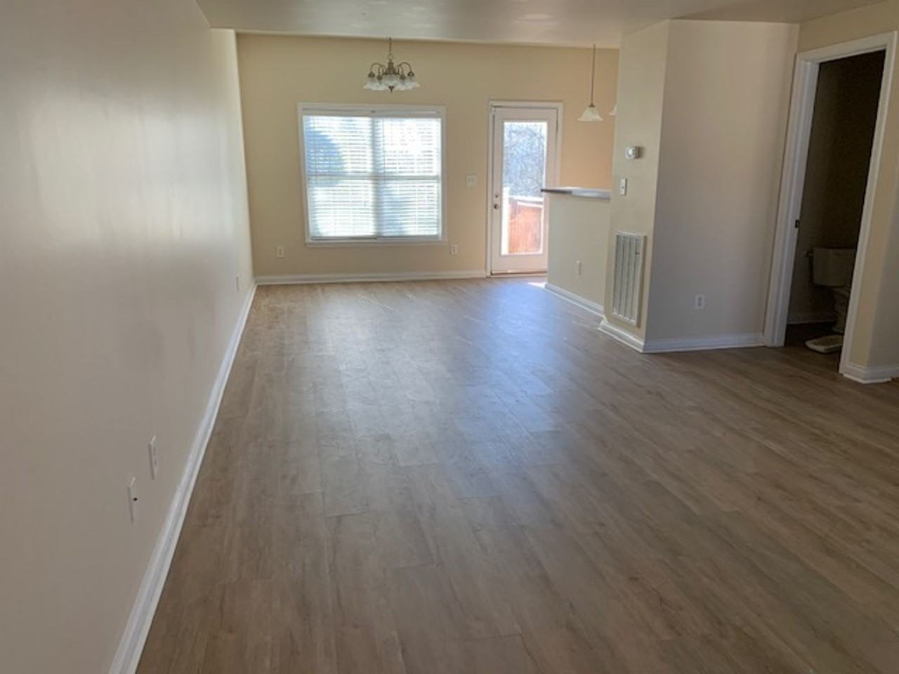 1145 Appian Crossing Way - Photo 2 of 21