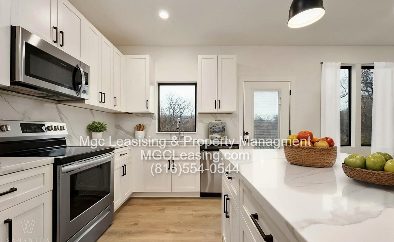 6500-6502 Marsh Ave - Photo 3 of 16