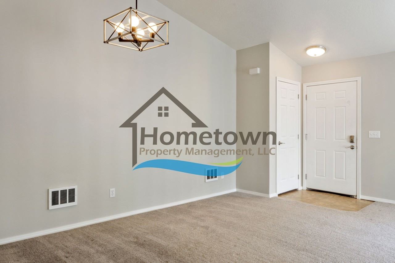 723 E Whispering Pines Ln - Photo 7 of 50