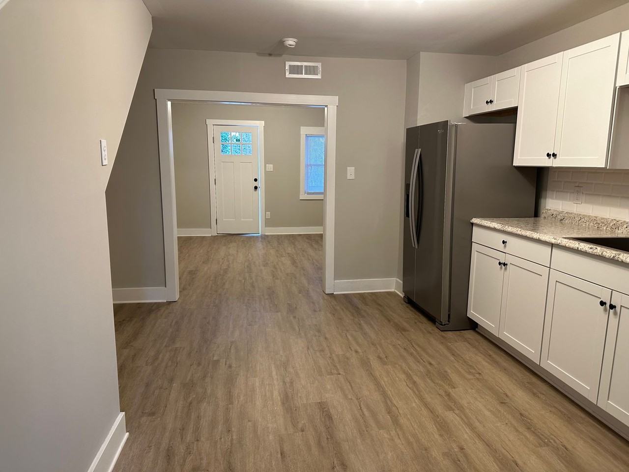 412 Diehl St - Photo 3 of 10