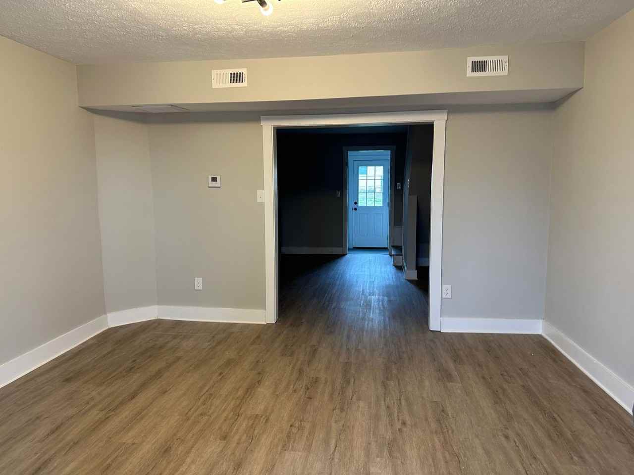 412 Diehl St - Photo 4 of 10