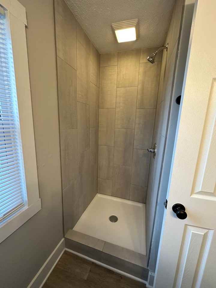 412 Diehl St - Photo 6 of 10