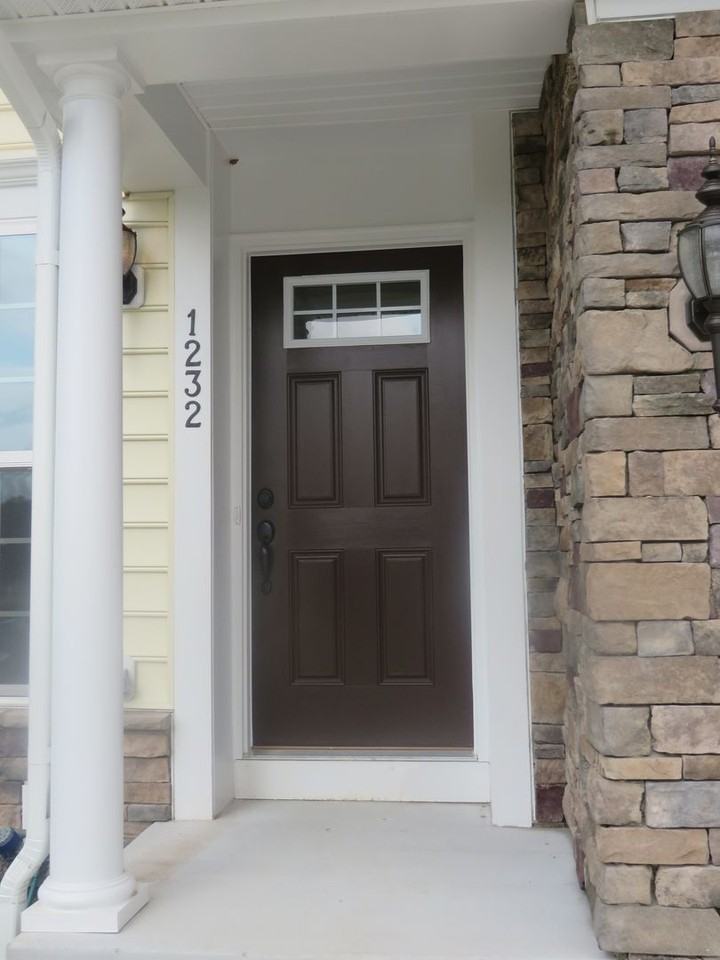 1232 Madison Ln - Photo 2 of 25