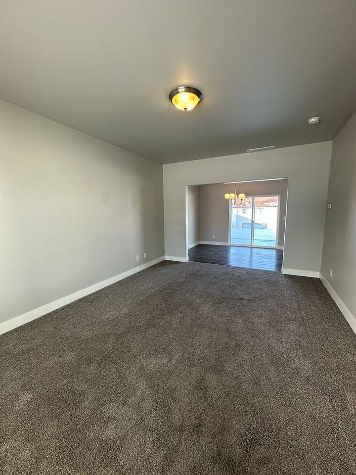 945 S 2380 W - Photo 3 of 50