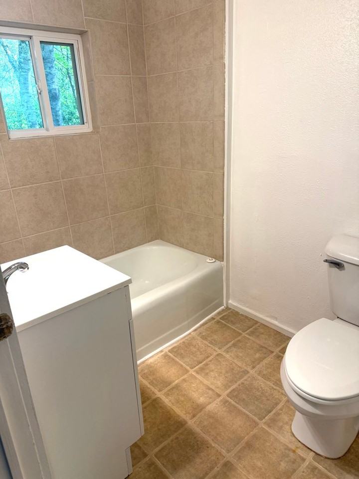 26 Pine Log Ln - Photo 6 of 10