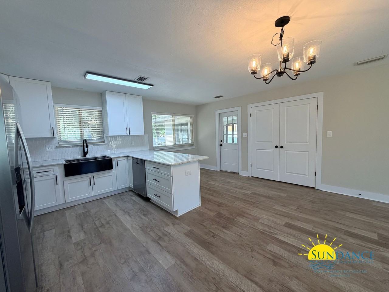 645 Virginia Oak Ct - Photo 3 of 15